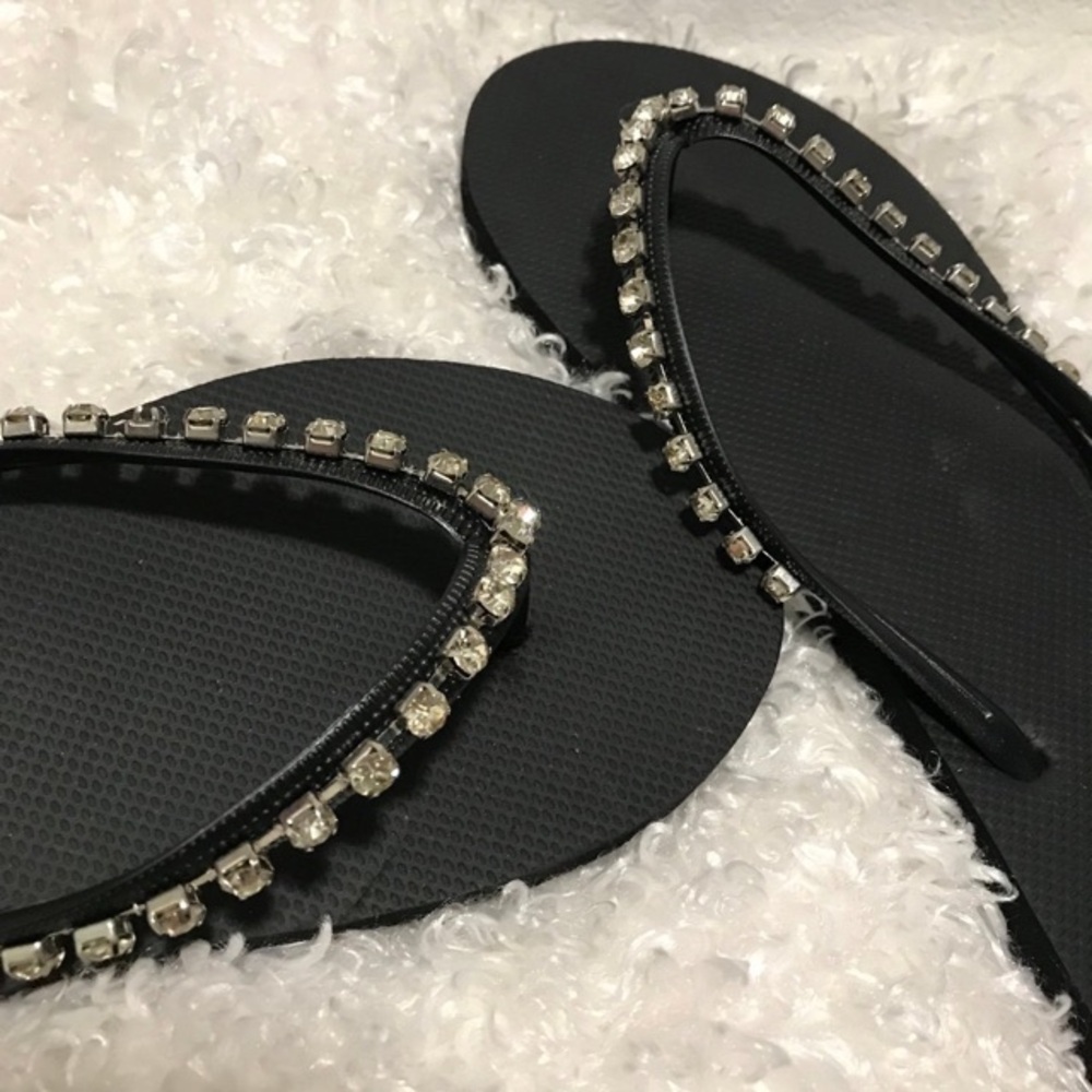 Elegant Black Sandals with Rhinestone Detailing….Never Worn!